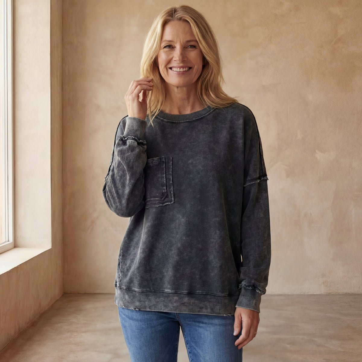 ARIEL - French Terry Acid Wash Pullover