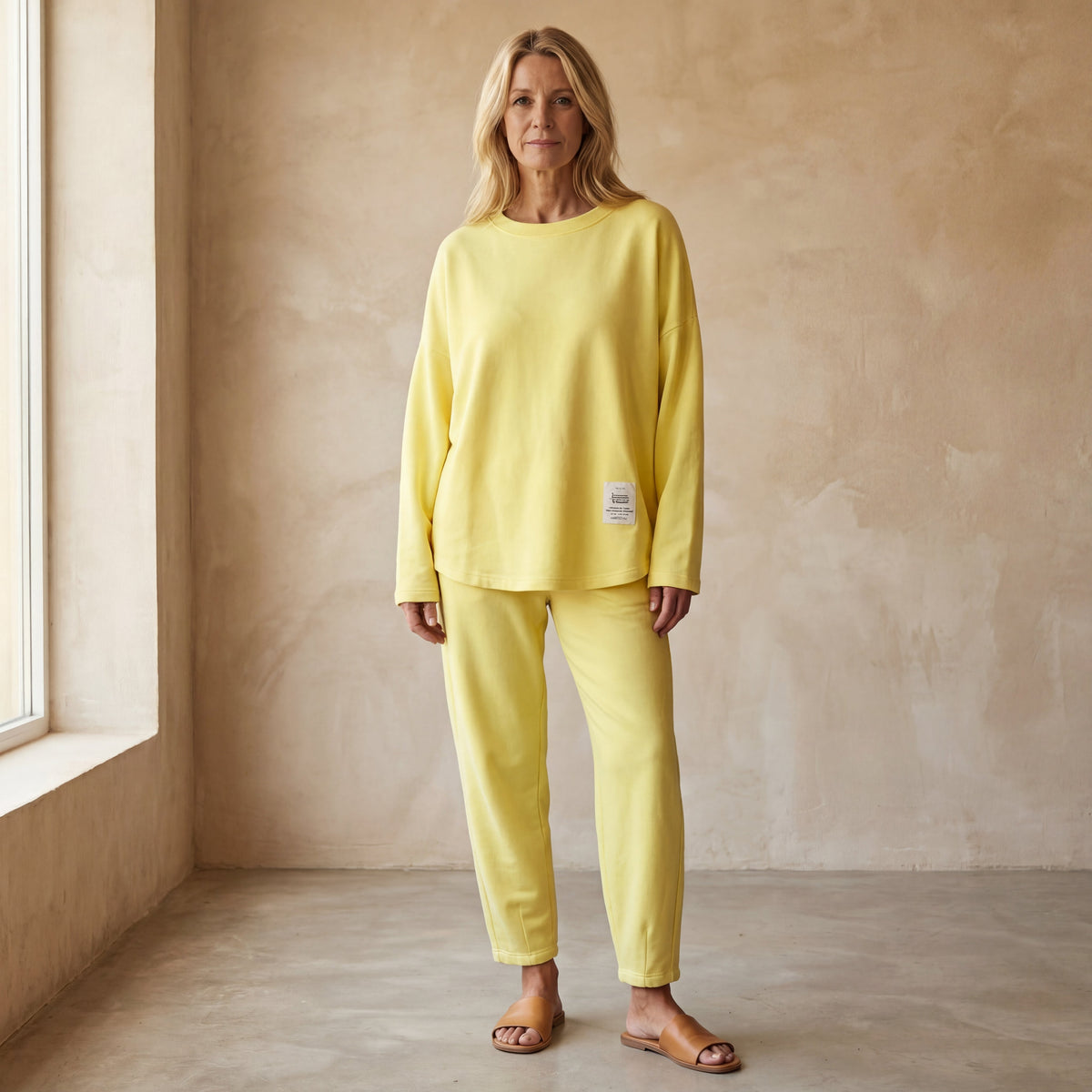 AMIREA - 2 PIECE SET